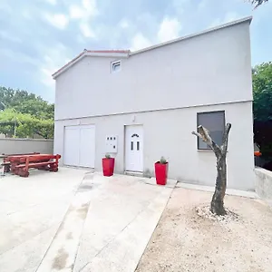 Vanessa , Starigrad Paklenica Chorwacja